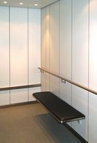 Klappbank als temporäre Sitzgelegenheit